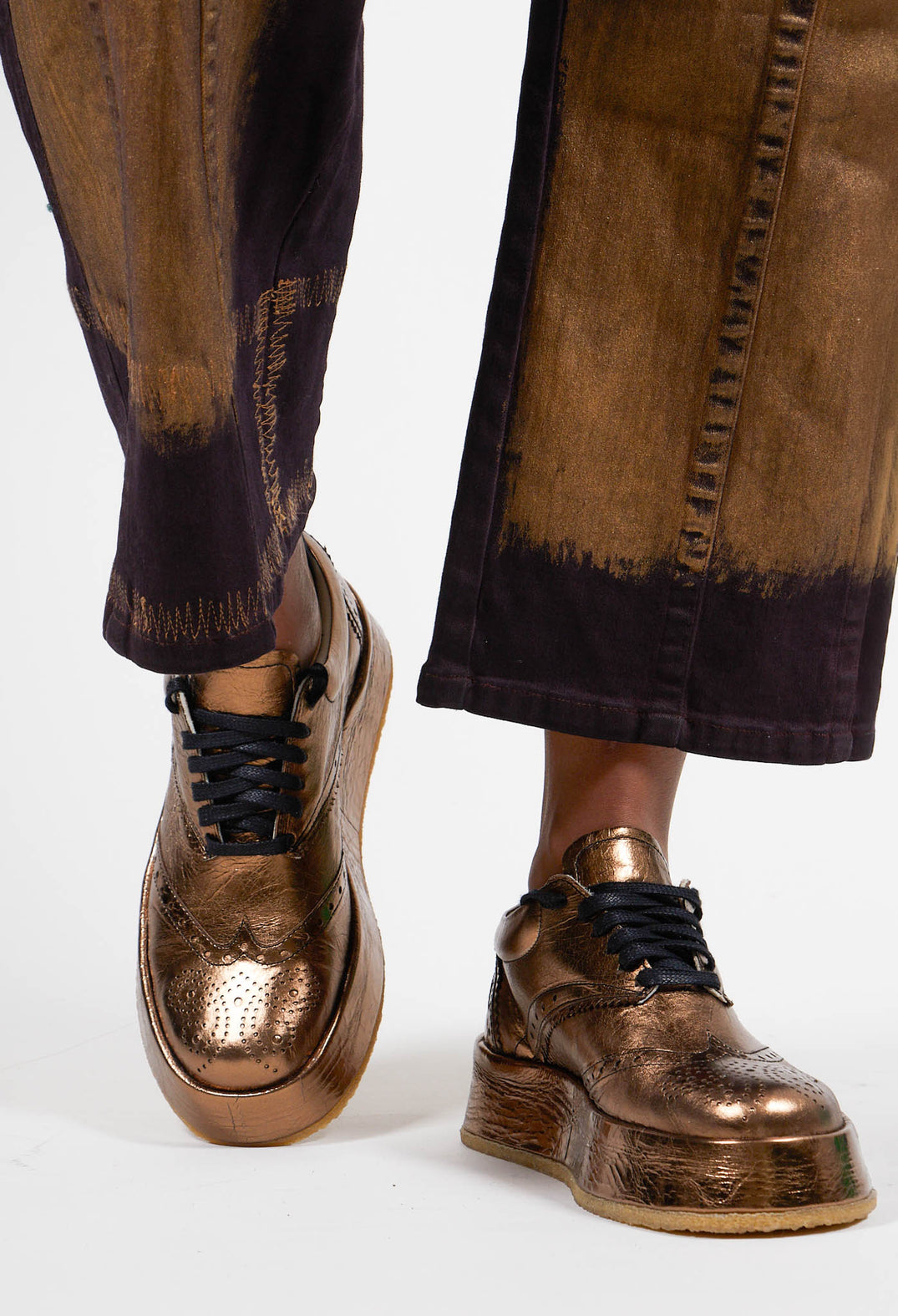 Platform Sole Leather Brogues in Gold - 1985216