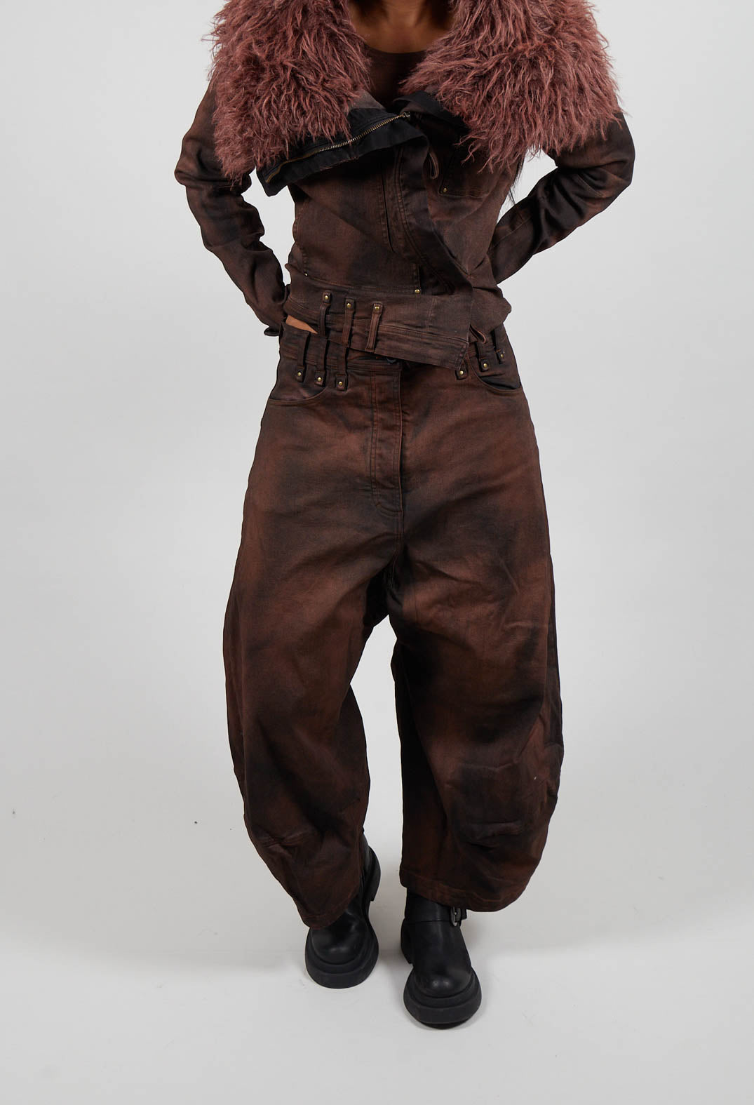 Balloon Leg Drop Crotch Trousers in Henna Cloud - 2040103