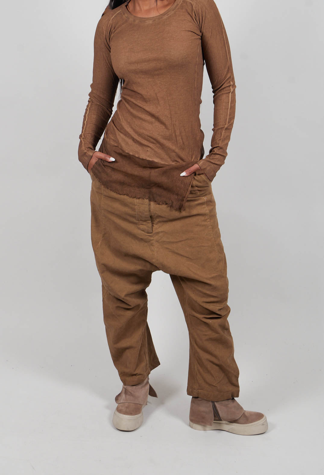 Drop Crotch Trousers in Clay Cloud - 2220103