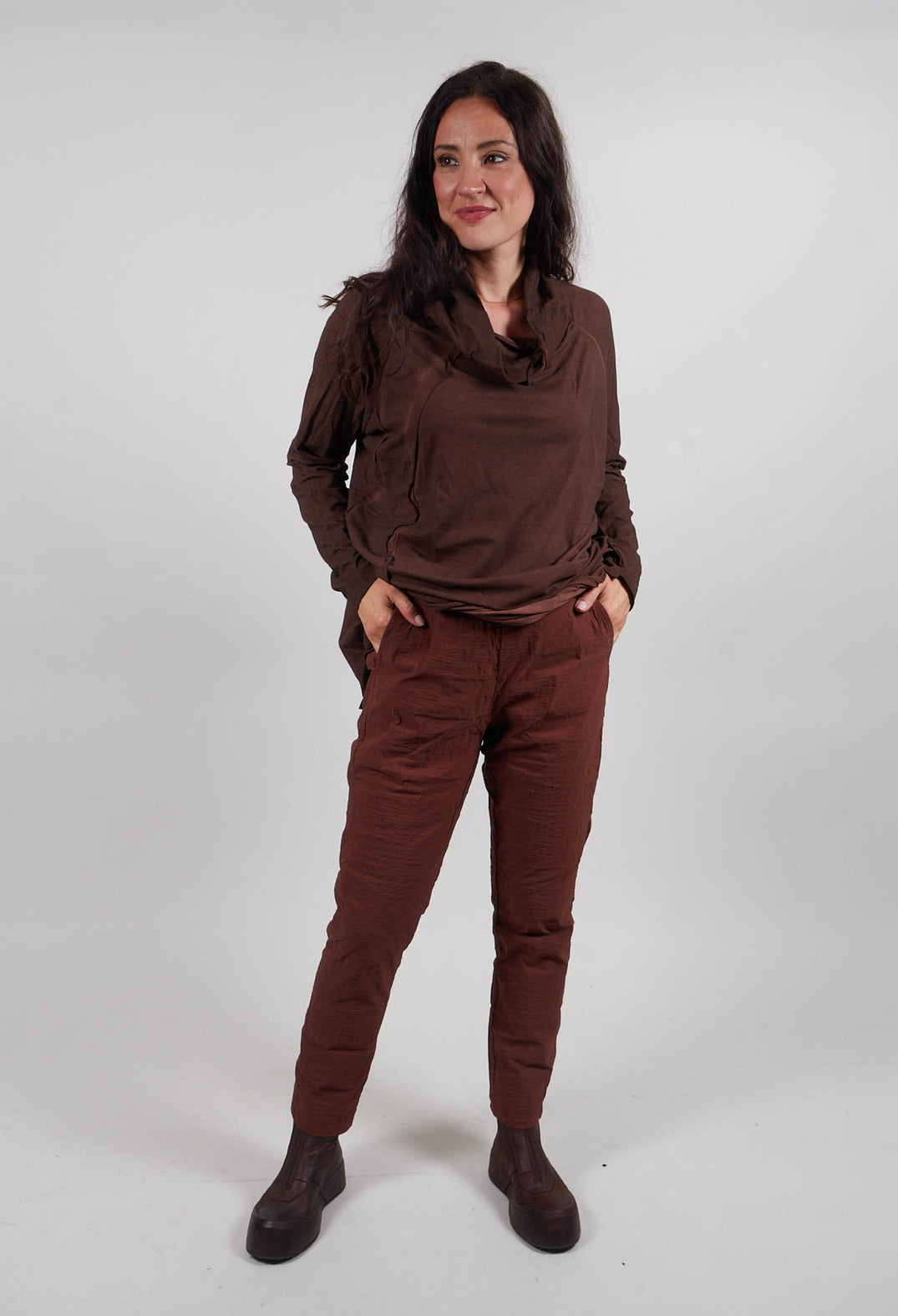 Pull On Trousers in Henna 3D Optic  - 2240113