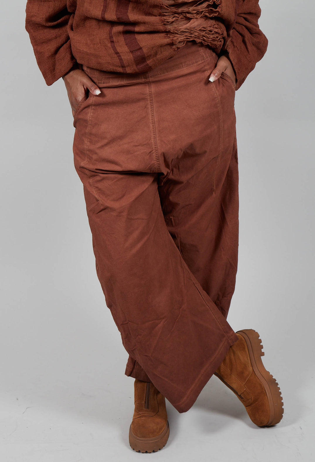 Pull On Barrel Leg Trousers in Terracotta Cloud  - 2390122