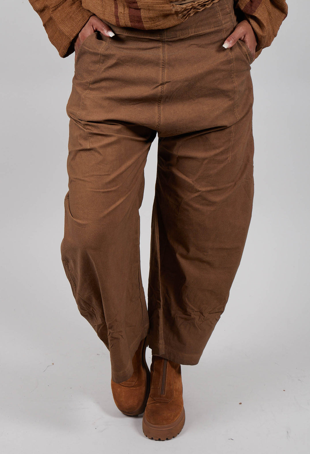 Pull On Barrel Leg Trousers in Dakar Cloud - 2390122