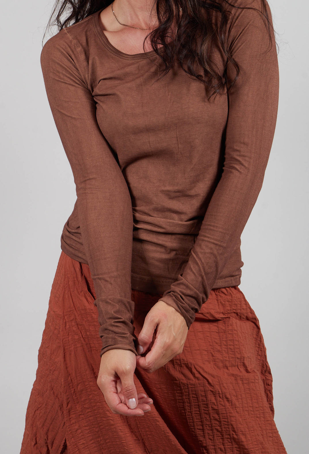 Long Sleeve T-Shirt in Terracotta Cloud  - 2560509