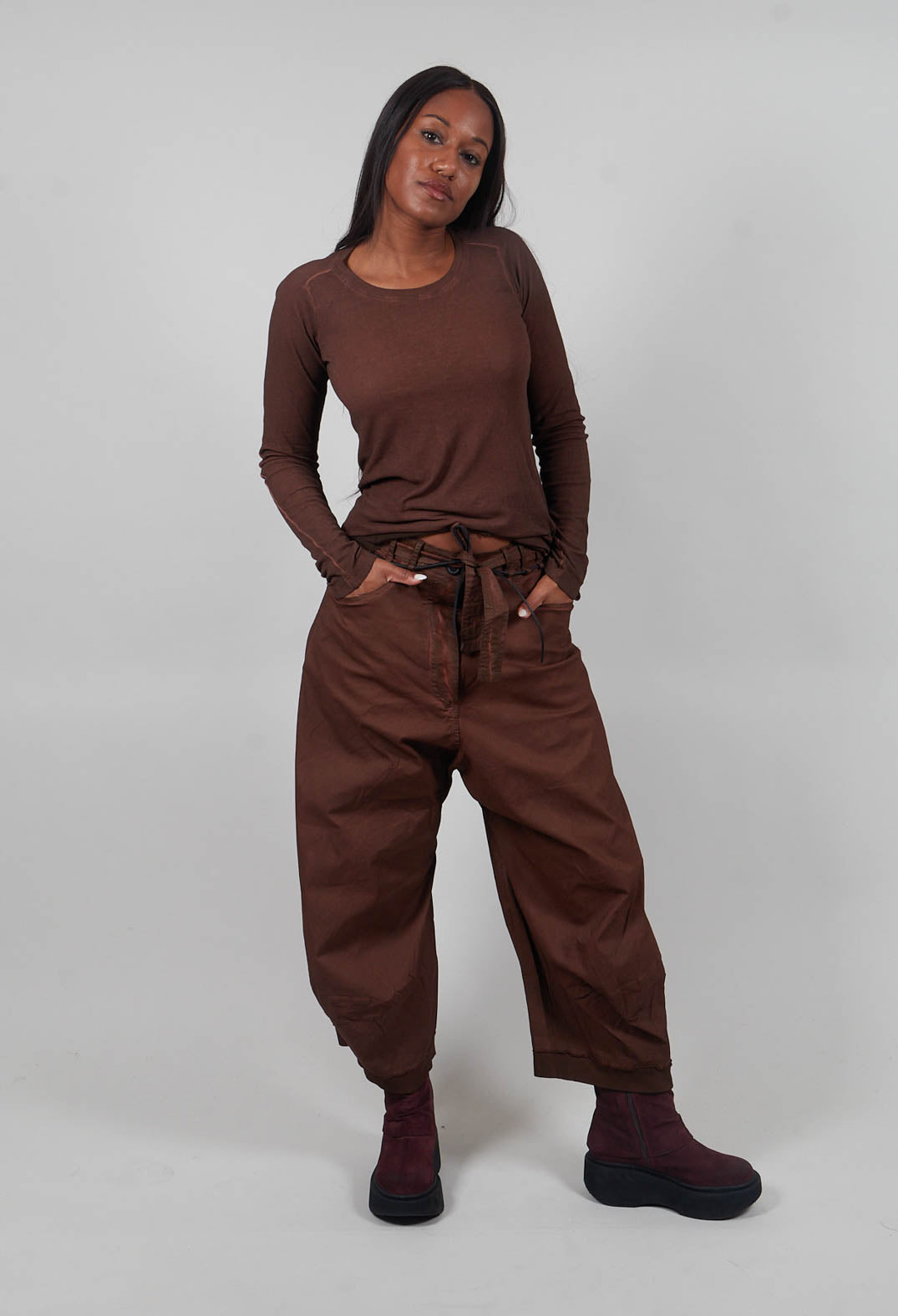 Coated Trousers in Henna Cloud  - 2600103