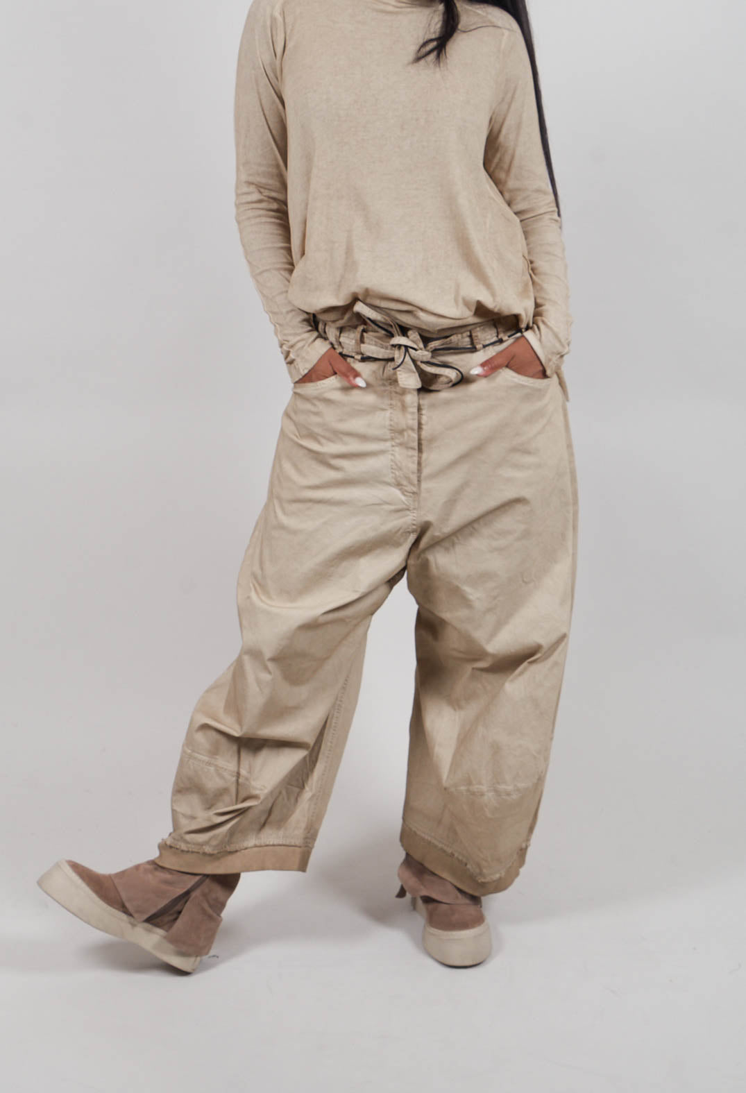 Coated Trousers in Clay Cloud  - 2600103