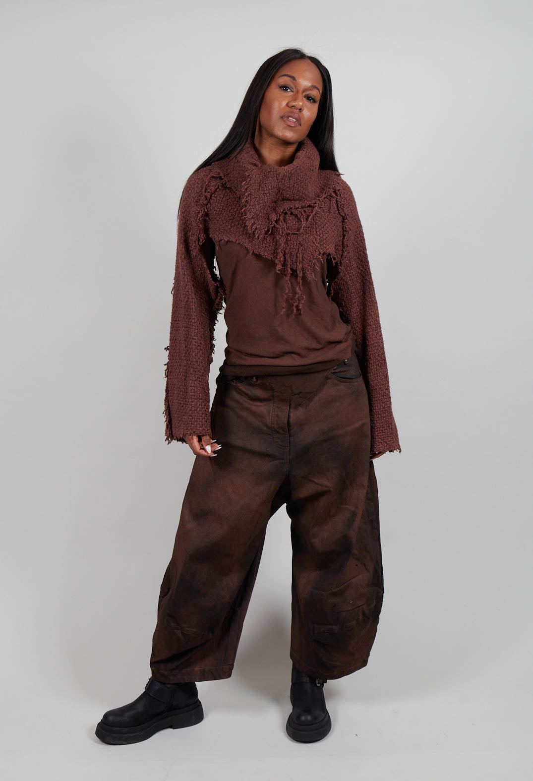 Cropped Long Sleeve Jumper in Henna - 2620703