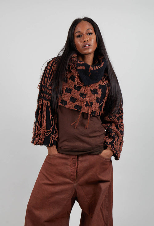 Cropped Jumper with Fringing in Terracotta/Black  - 2640701