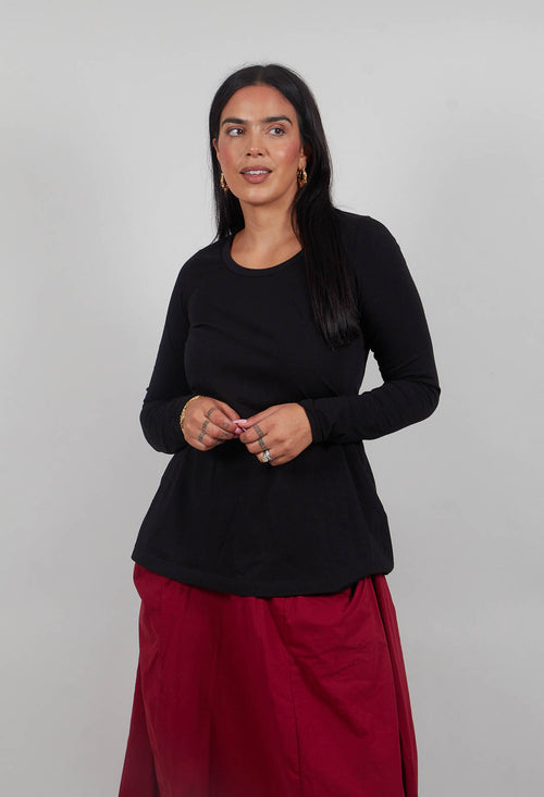Long Sleeve T-Shirt in Black  - 3260501