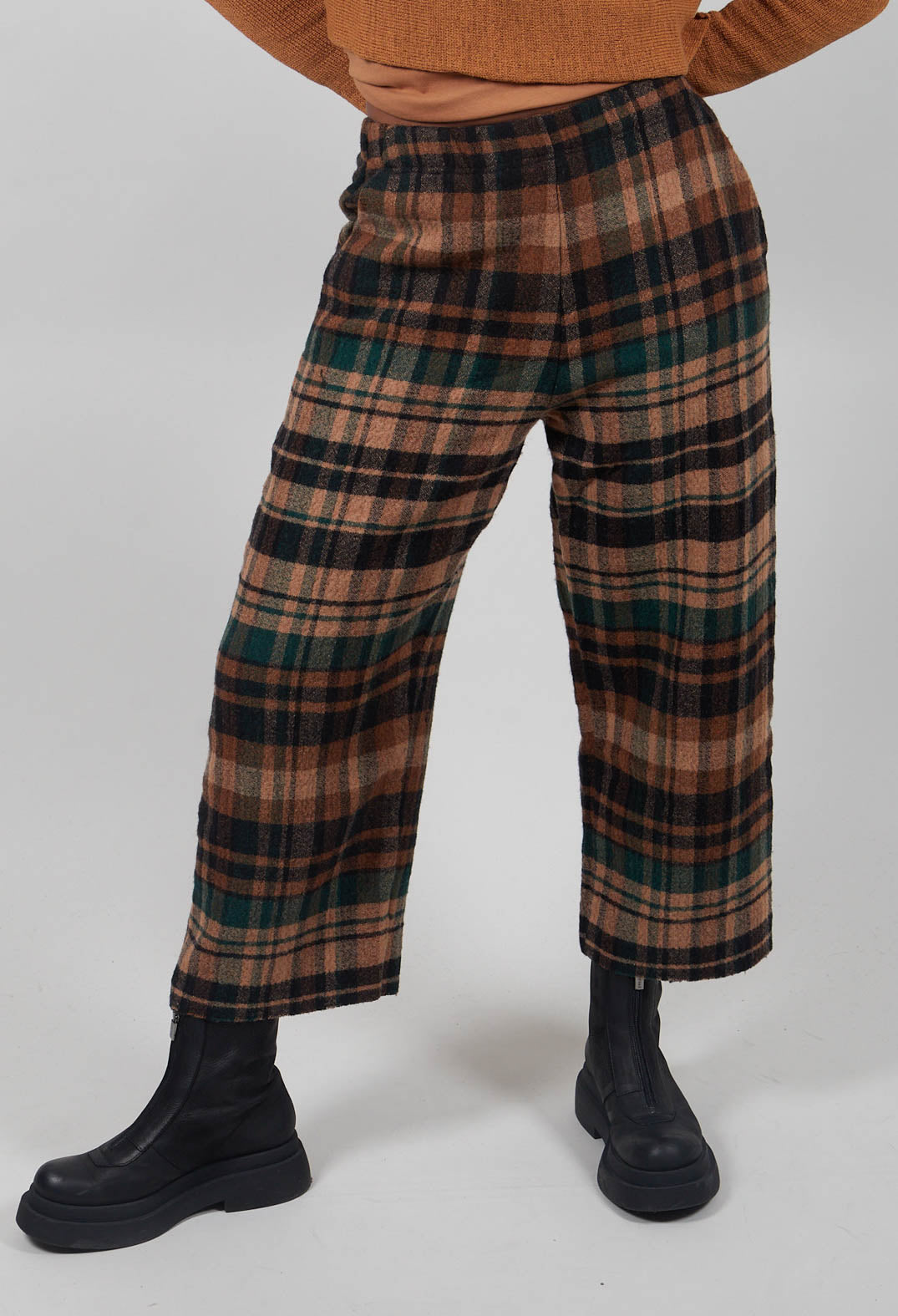 Straight Leg Trousers in Forest Check  - 3280104