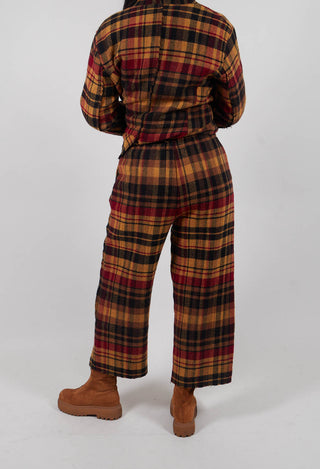 Straight Leg Trousers in Lava Check - 3280104