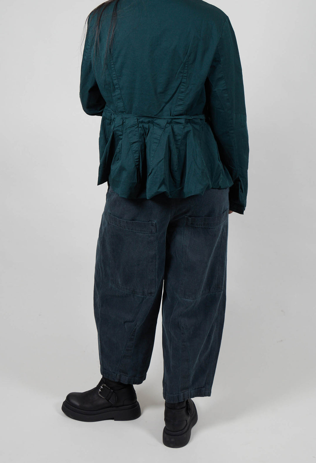 Barrel Leg Jeans in Park Cloud  - 3560101