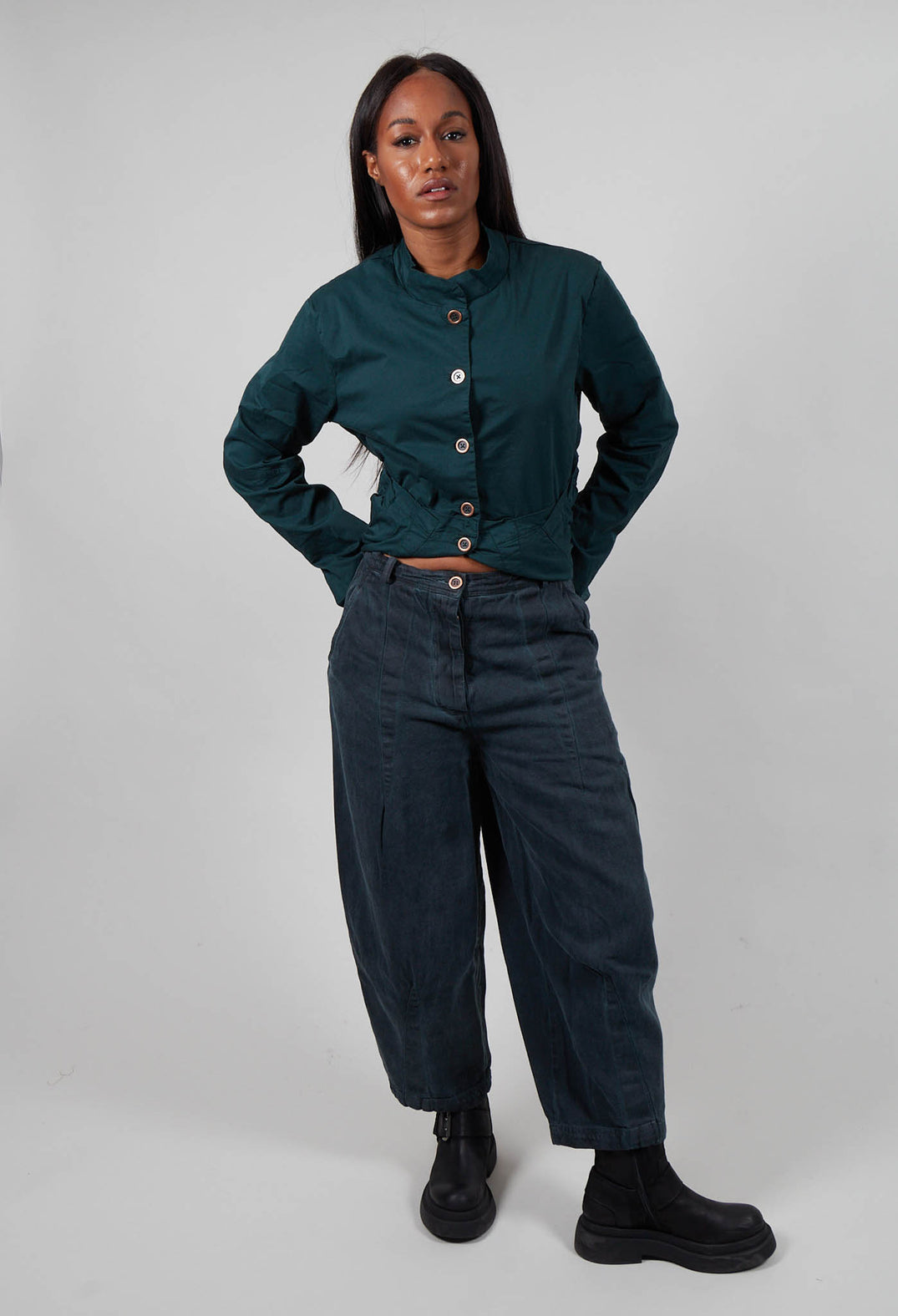 Barrel Leg Jeans in Park Cloud  - 3560101