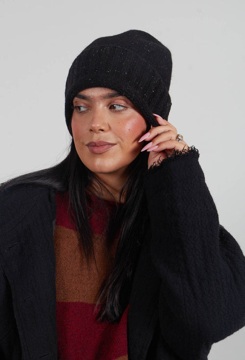 Ribbed Cuff Beanie Hat in Black  - 3624606