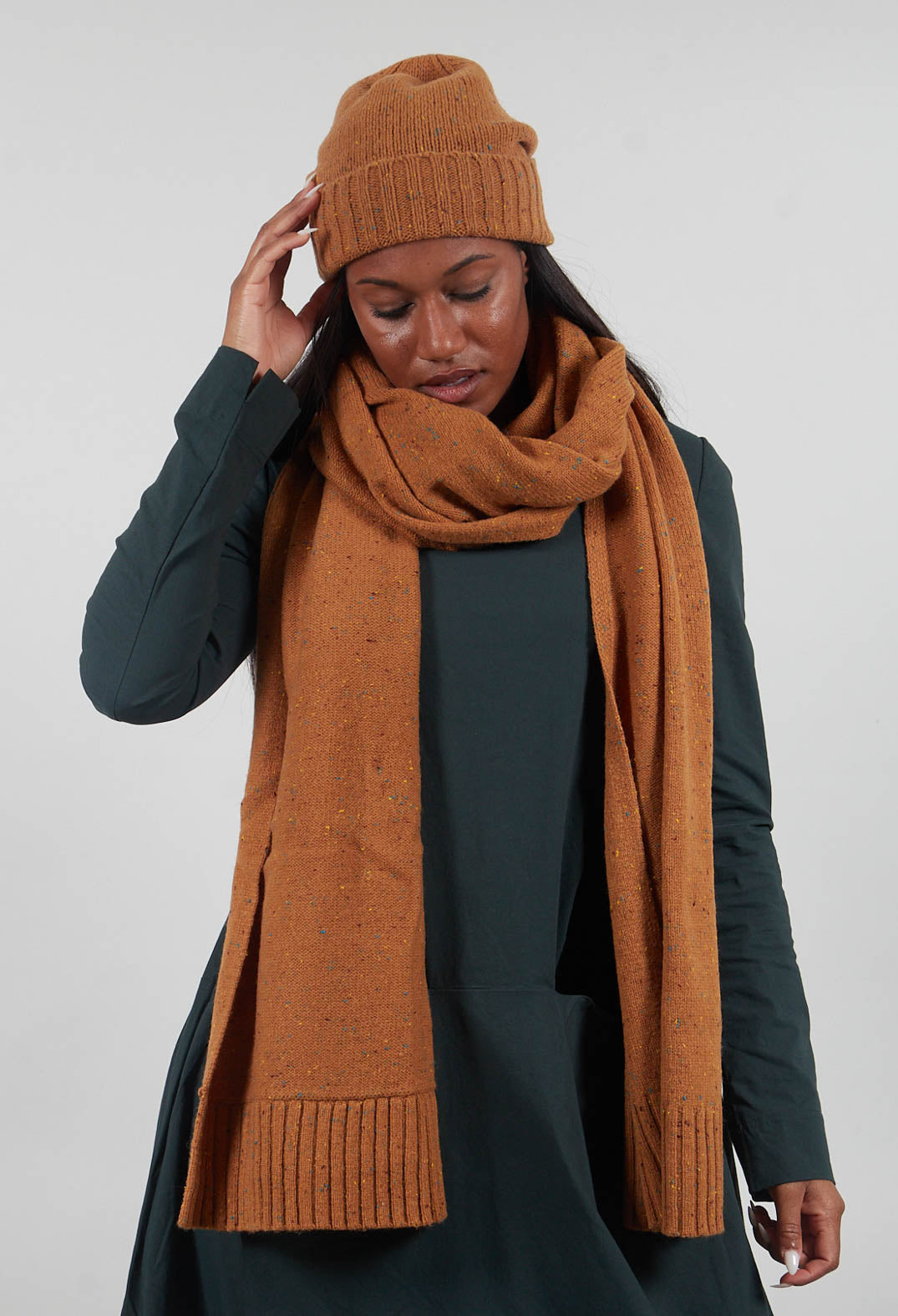 Ribbed Cuff Beanie Hat in Bronze - 3624606