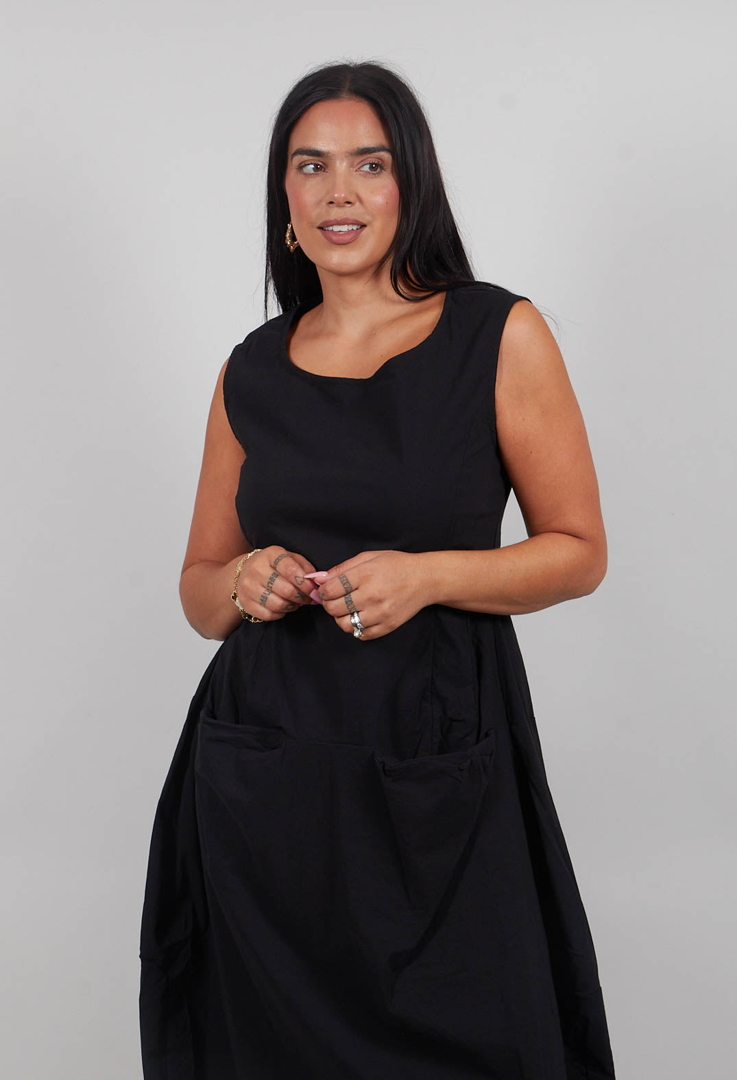Sleeveless Dress in Black  - 3630908