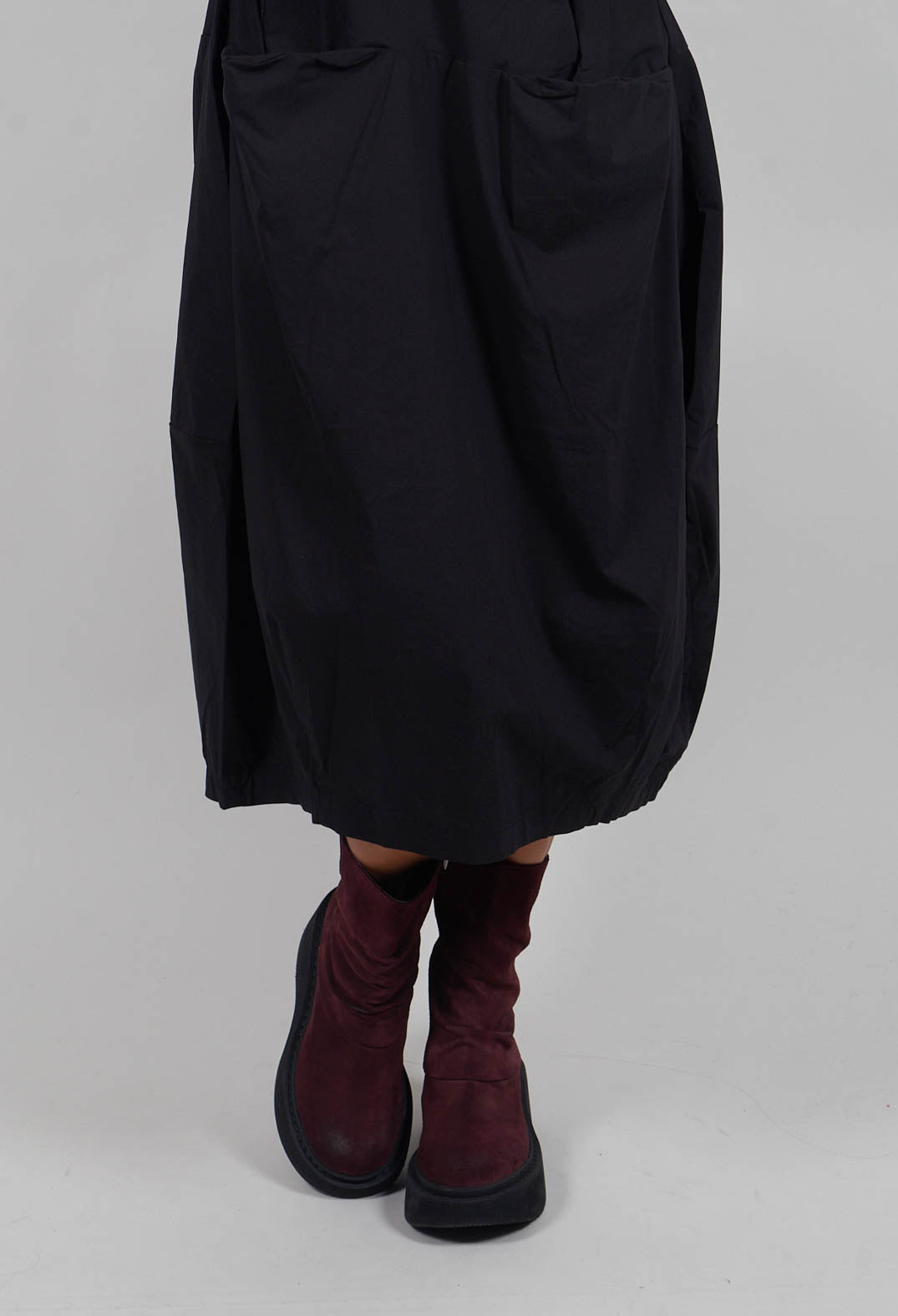 Long Sleeve Tulip Hem Dress in Black - 3630914