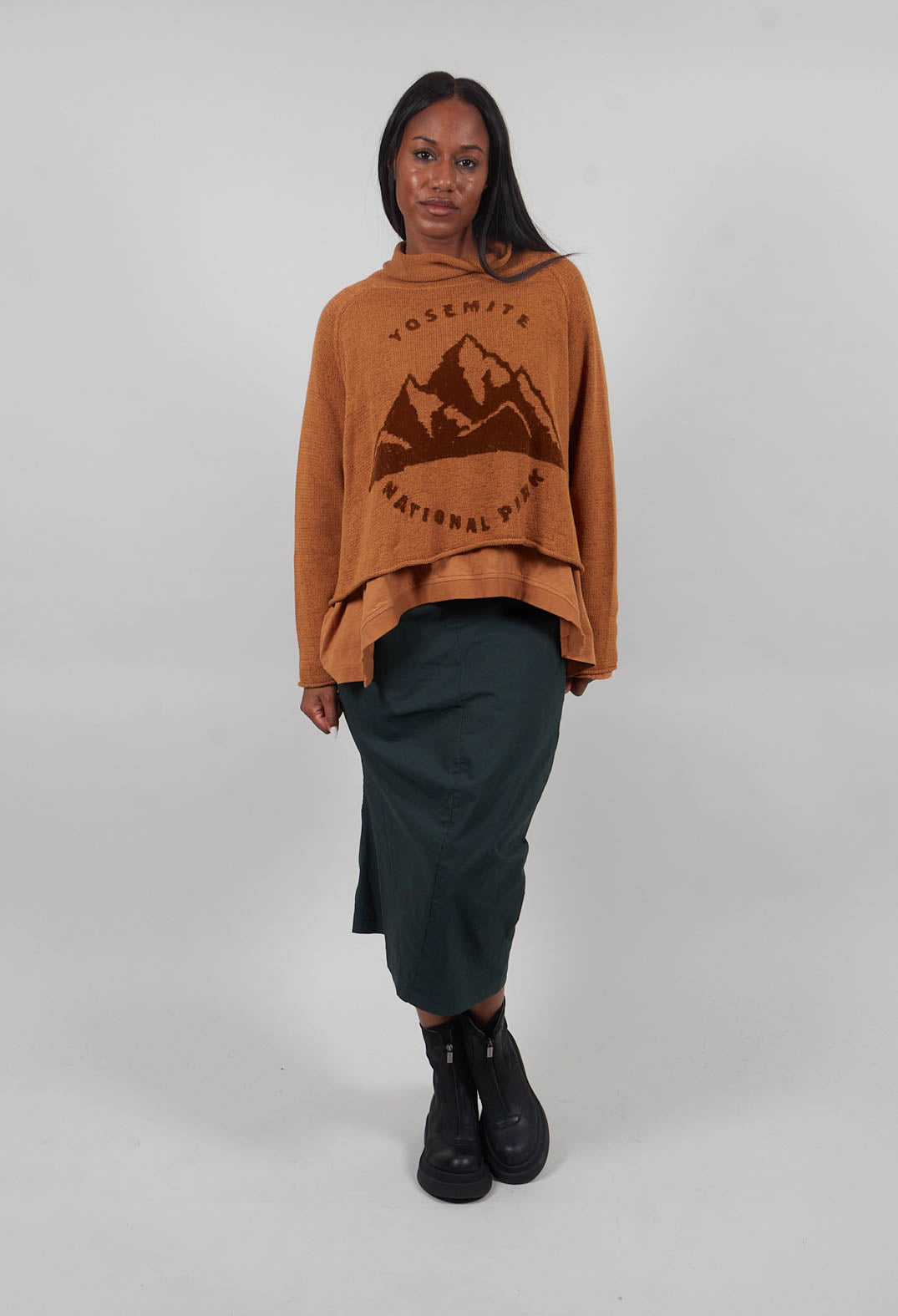 Funnel Neck Jumper in Bronze Print - 3720727