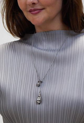 Droplet Necklace in Rhodium Silver