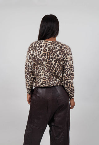 Crew Neck Jumper in Leopard Print