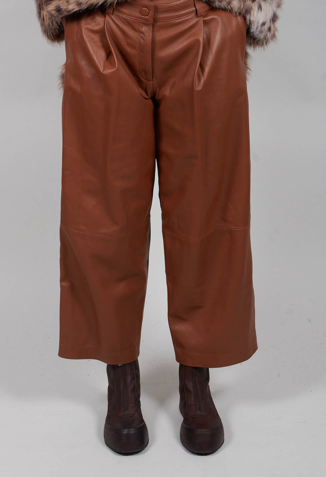 Maxim Leather Trousers in Natural Mahogany