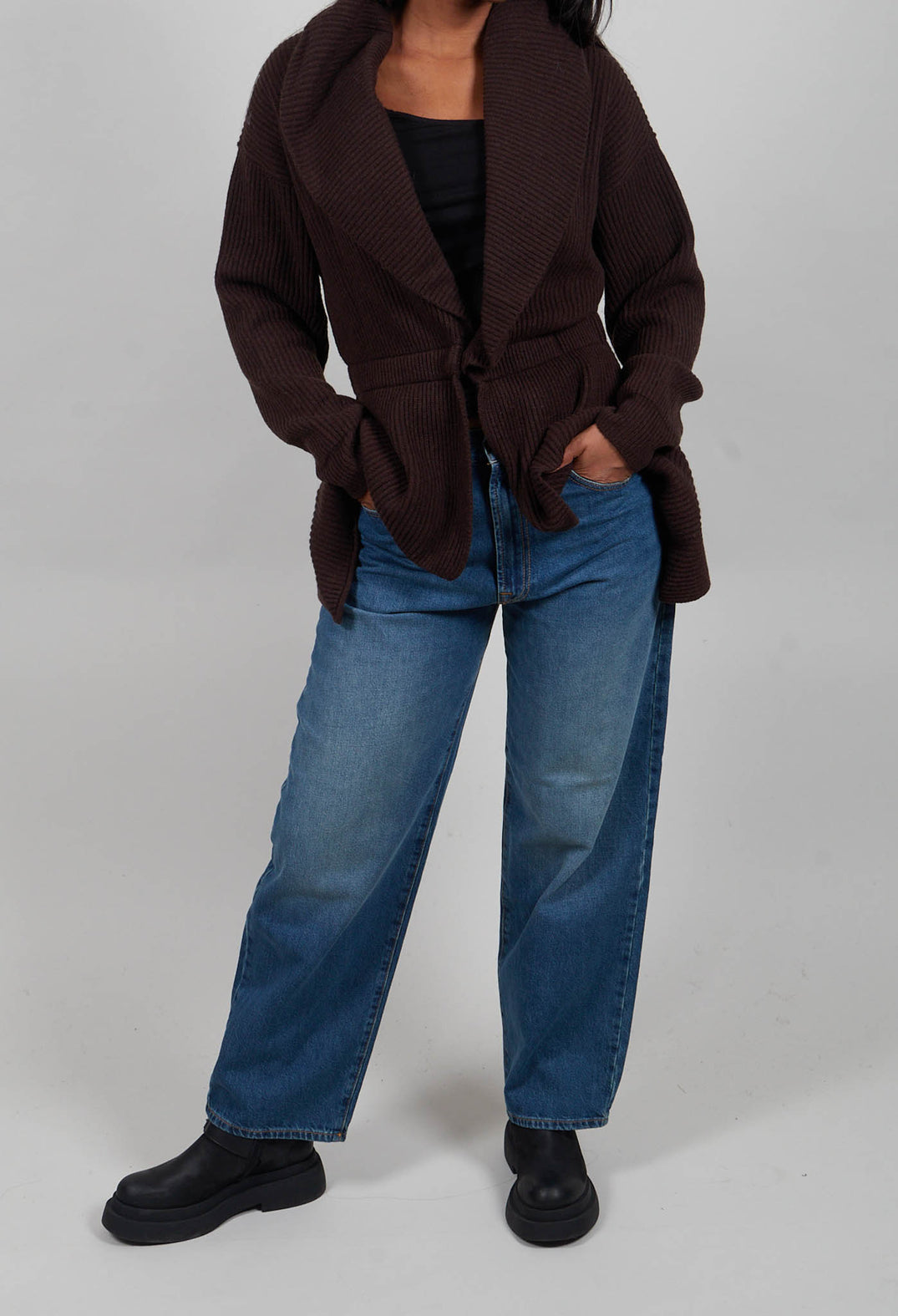 Sheldon Jeans in Light Stonewash