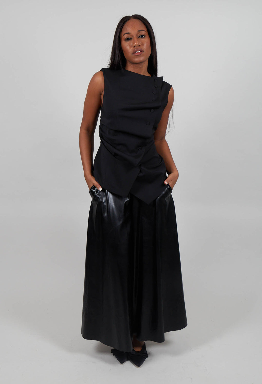 Regina Top in Black