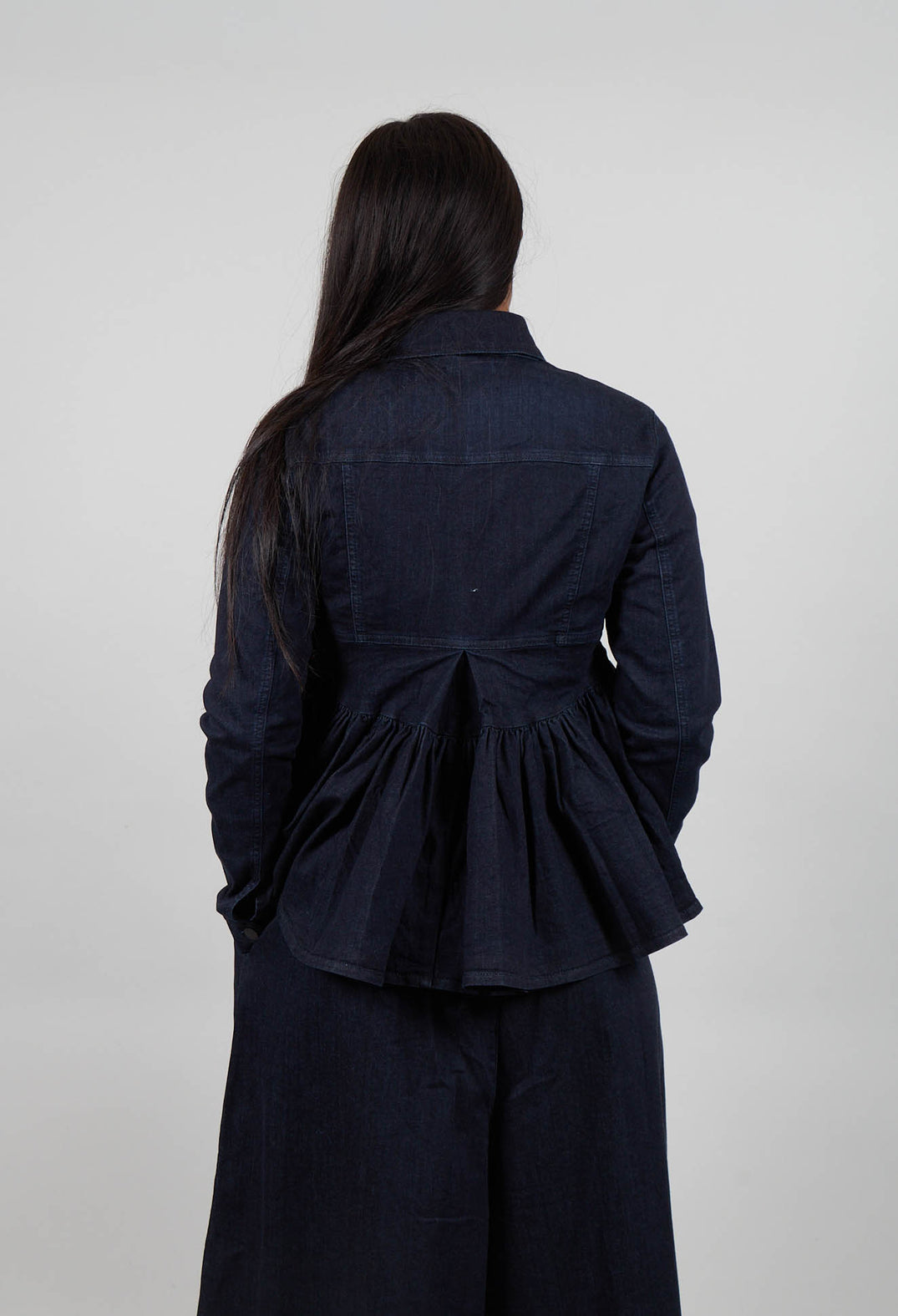 The Circle Denim Jacket in Dark Blue