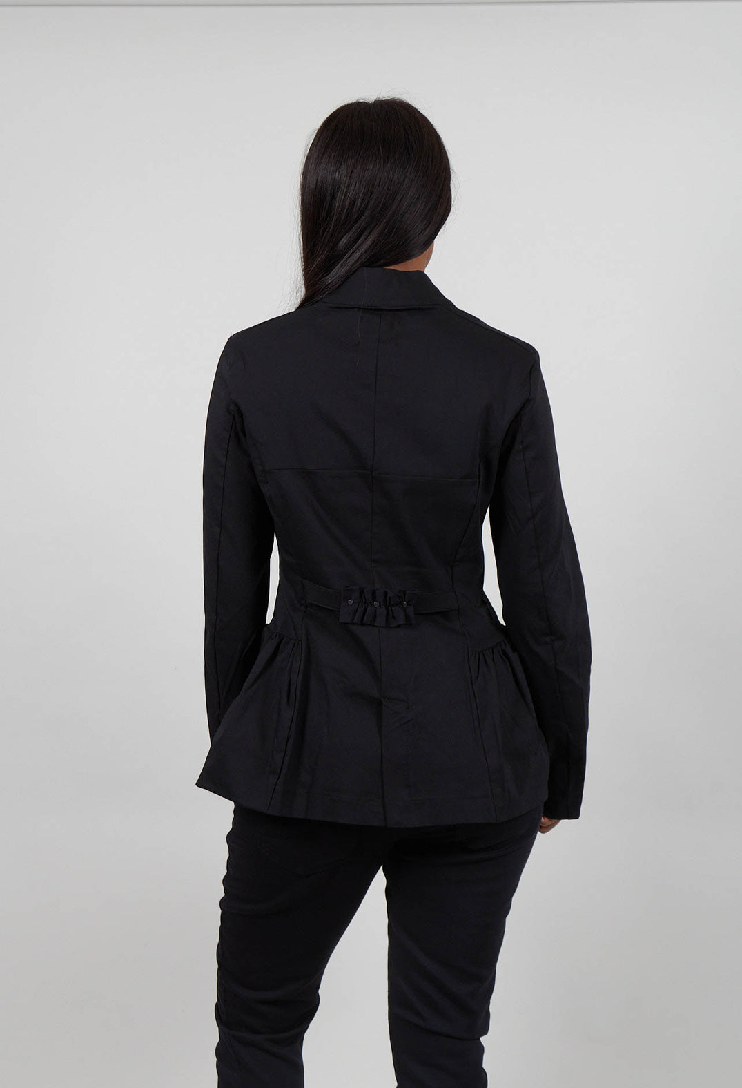 Delicate Blazer in Black