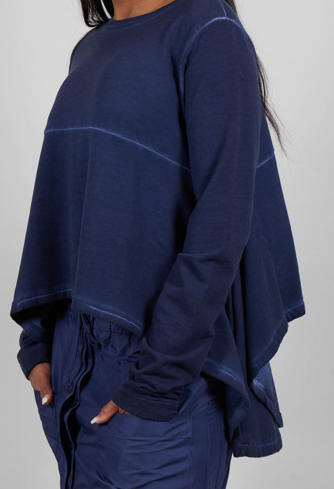 Circle Sweatshirt in Ocean