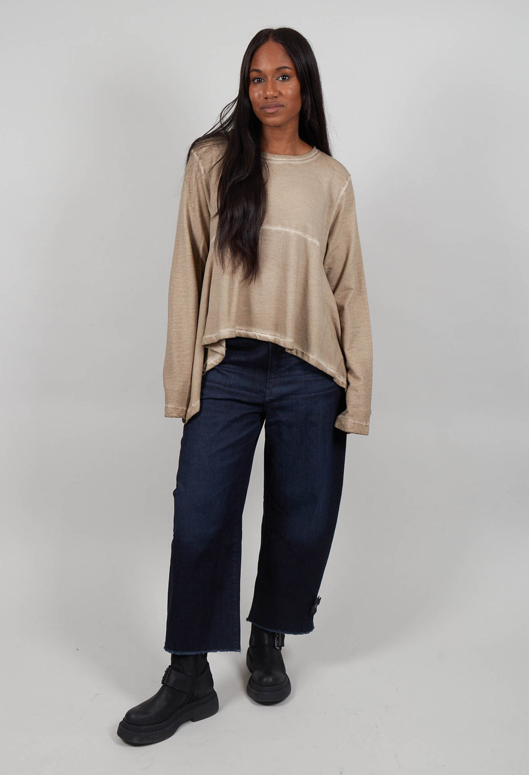 Circle Sweatshirt in Desert