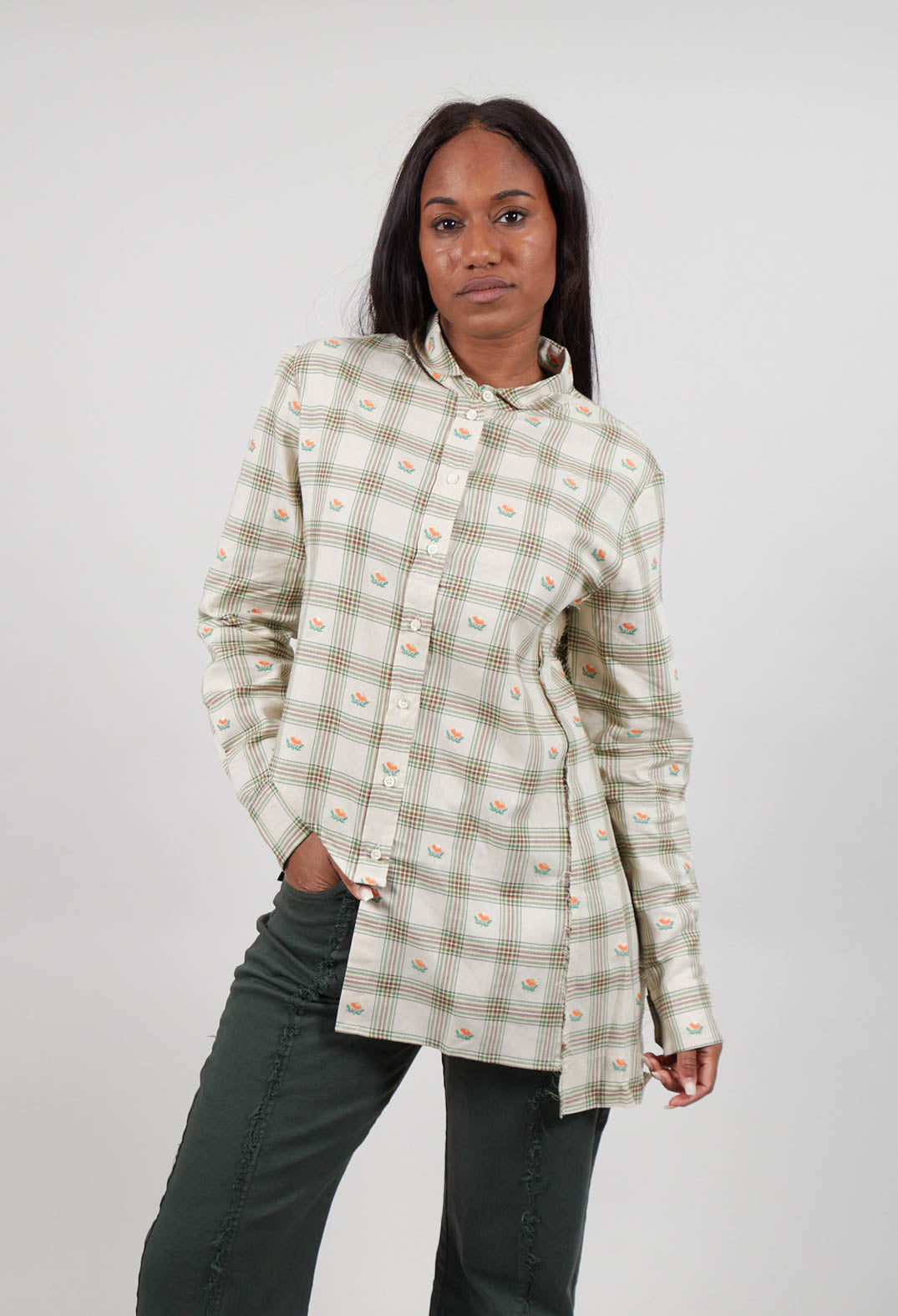 Asymetric Hem Shirt in Floral Plaid