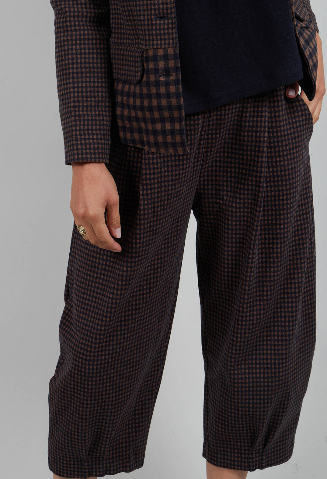 Bianco JQ Trousers in Notte Small Check
