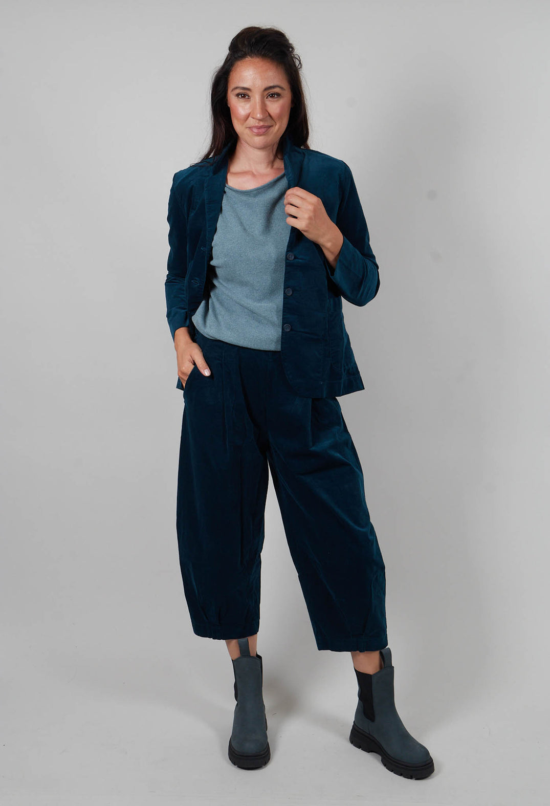 Bianco V Trousers in Atlantic