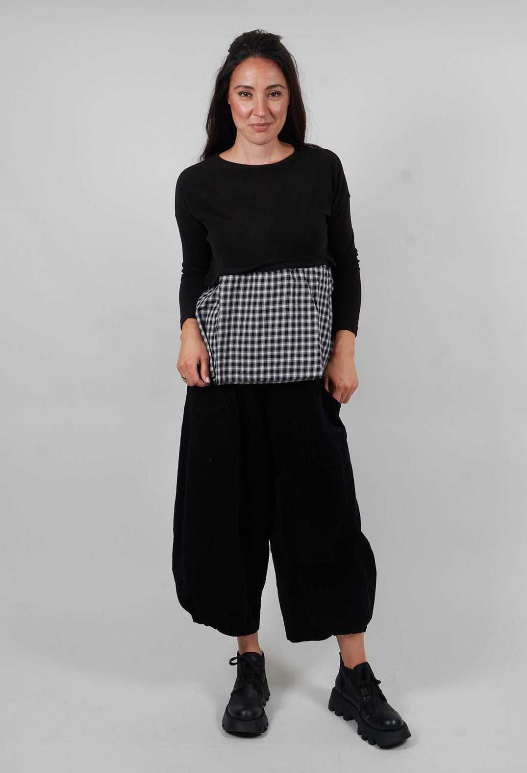 Freda Jumper with Check Trim in Nero