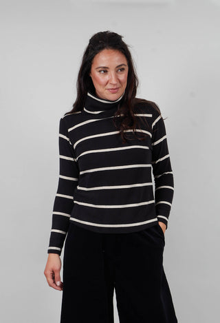 Lydia Riga Jumper in Nero