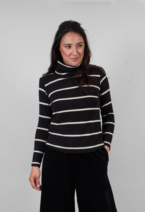 Lydia Riga Jumper in Nero
