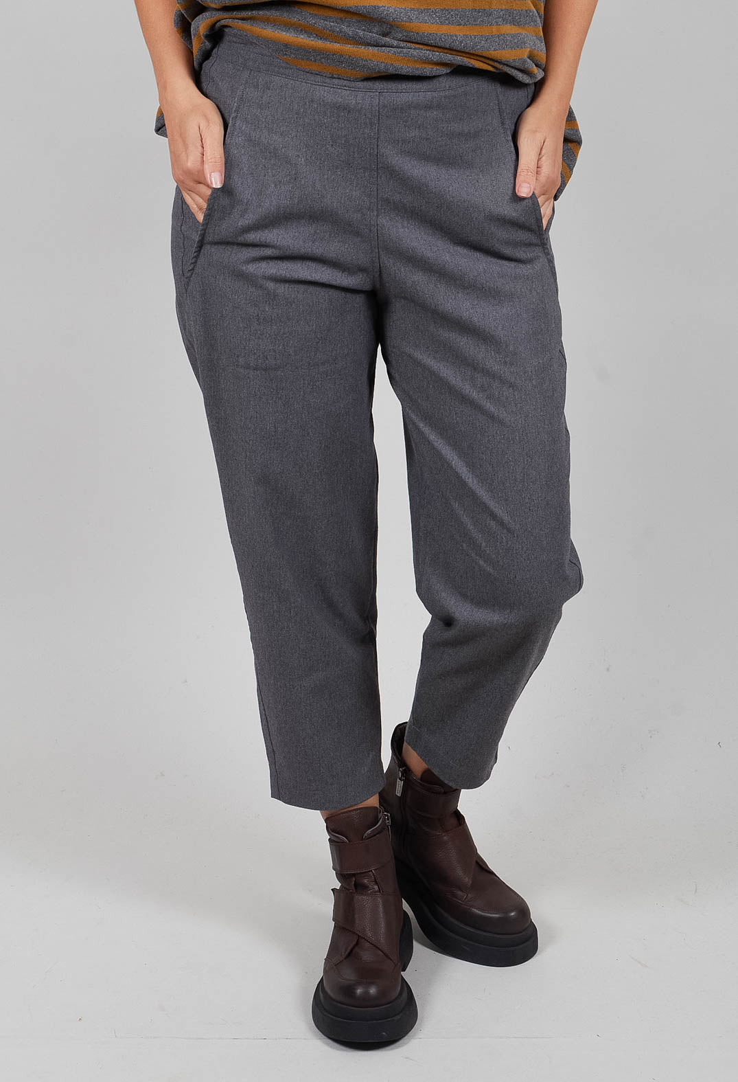 Terra D Trousers in Grigio