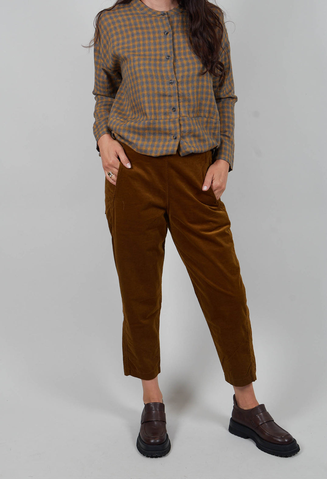 Terra V Trousers in Caramello
