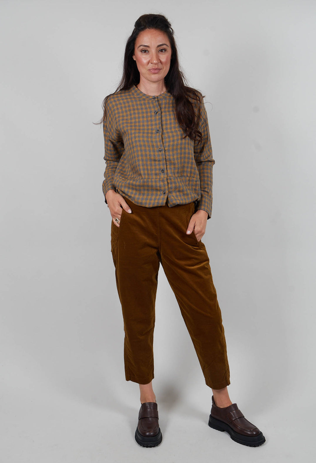 Terra V Trousers in Caramello