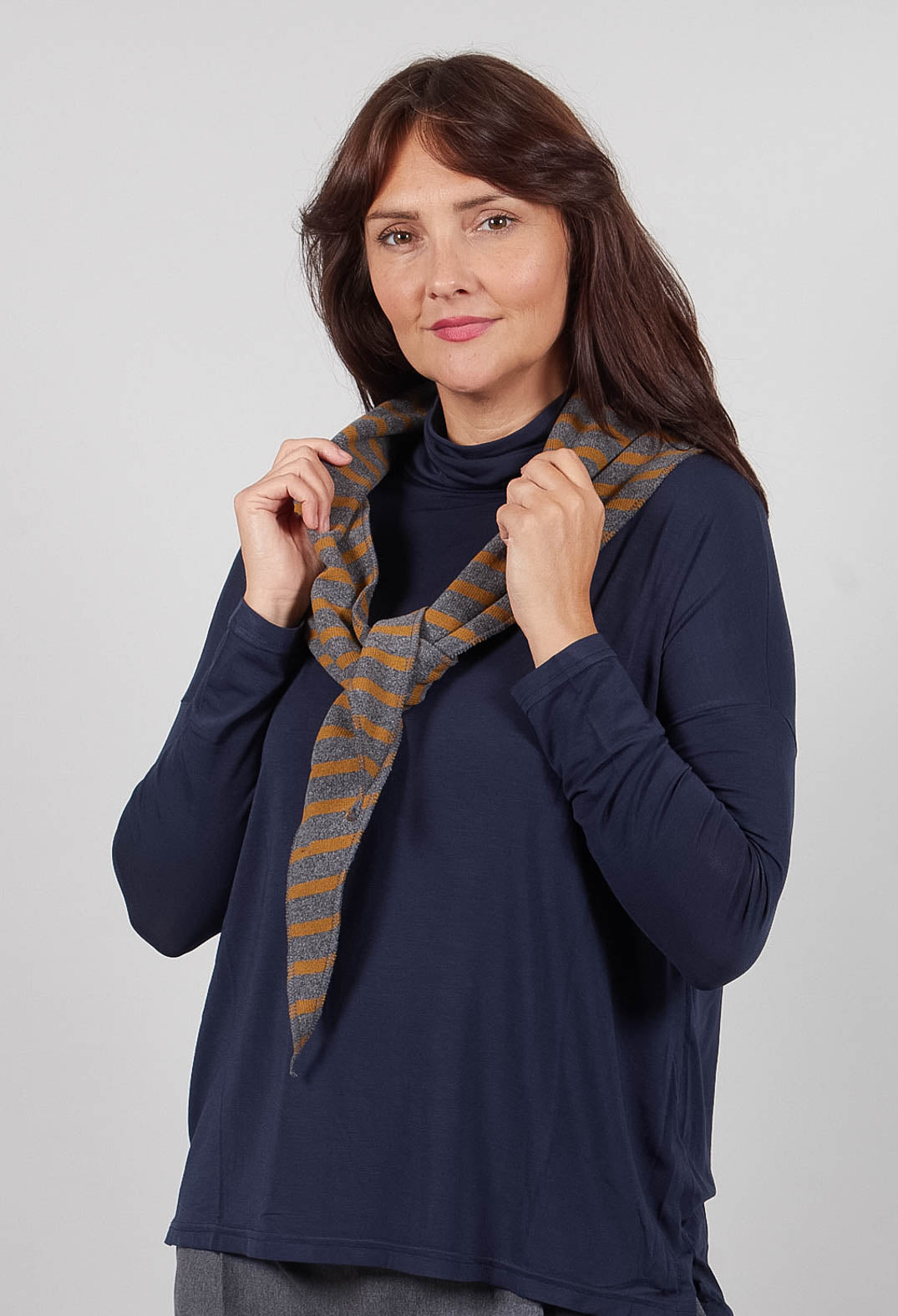 Tippy Riga Scarf in Grigio Wide Stripe