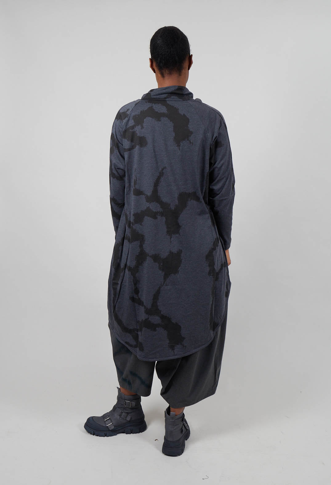 Asymmetric Hem Jumper in Grey