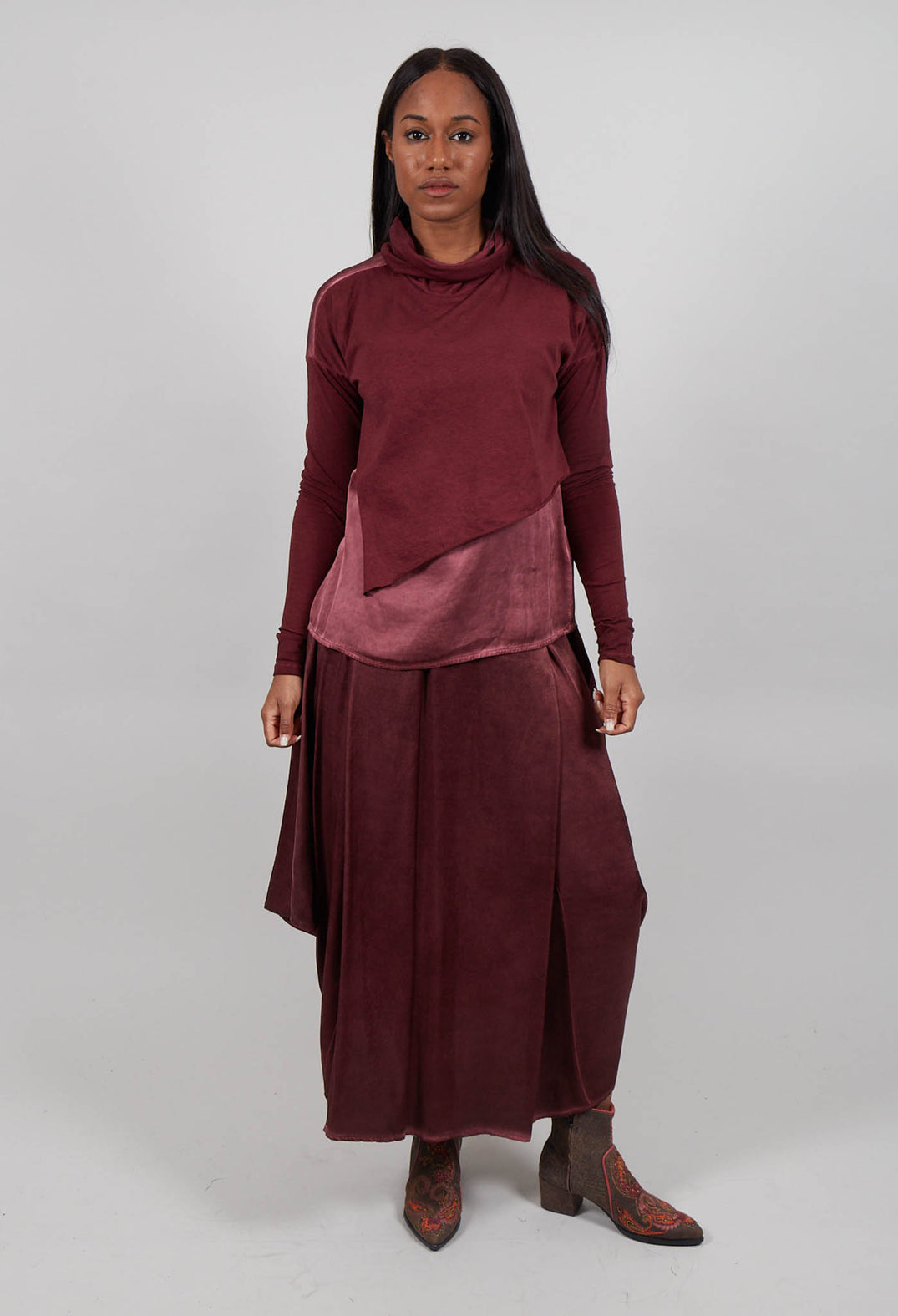 Asymmetric High-Neck T-Shirt in Red Amethyst