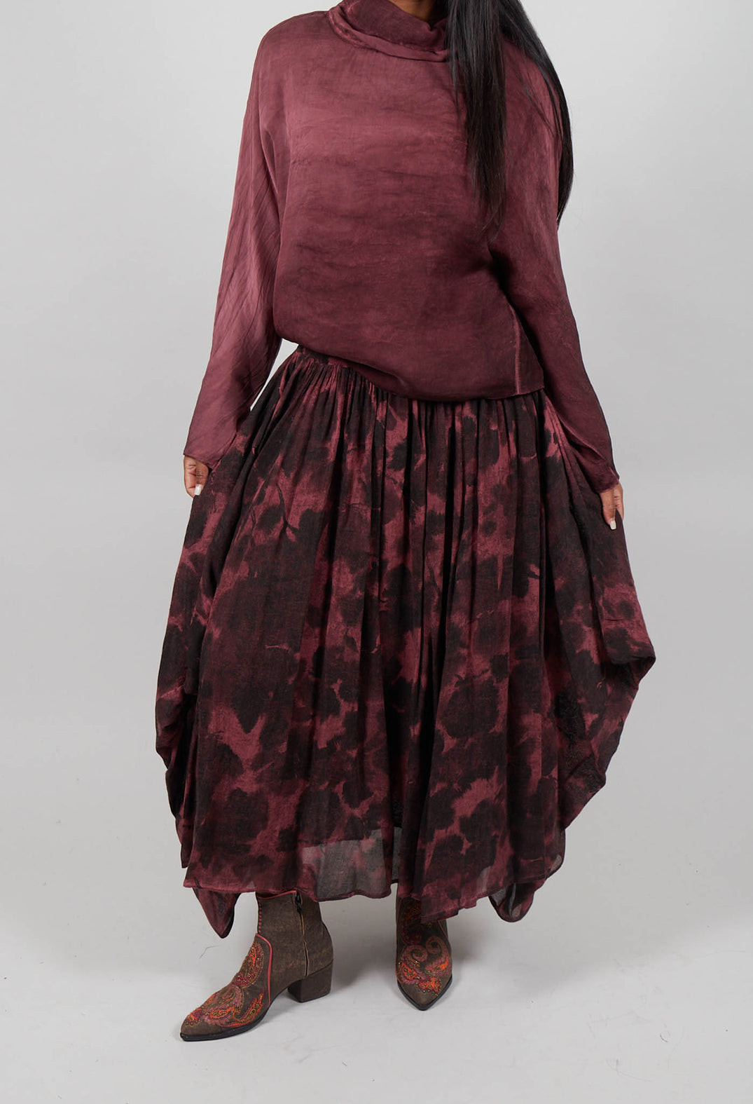 Ruffle Skirt in Red Amethyst