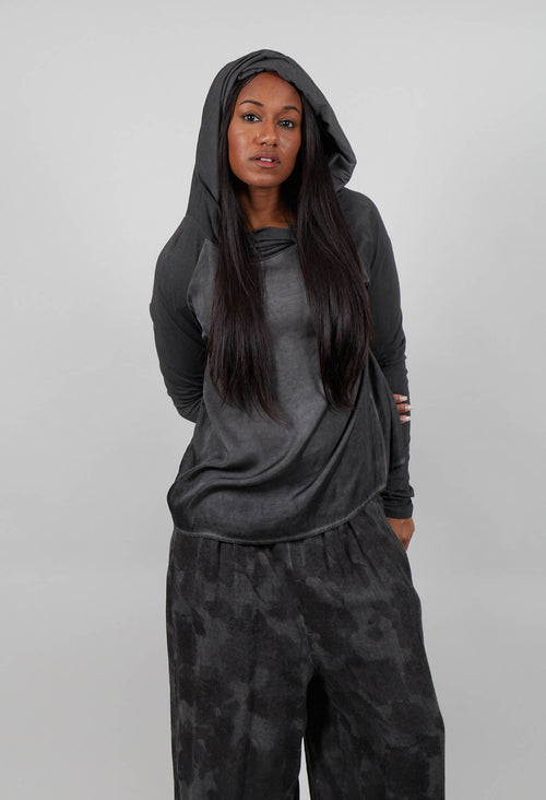 Hooded T-Shirt in Ash Grey