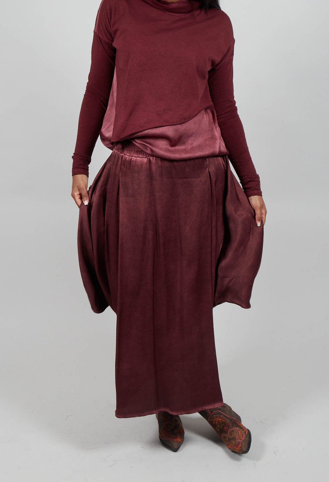 Hammered Satin Skirt in Red Amethyst