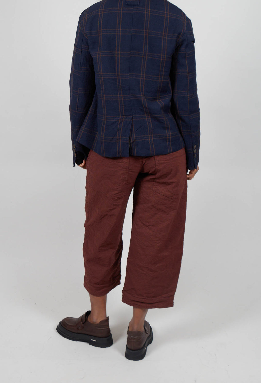 Cropped Wide Leg Trousers in Amarena