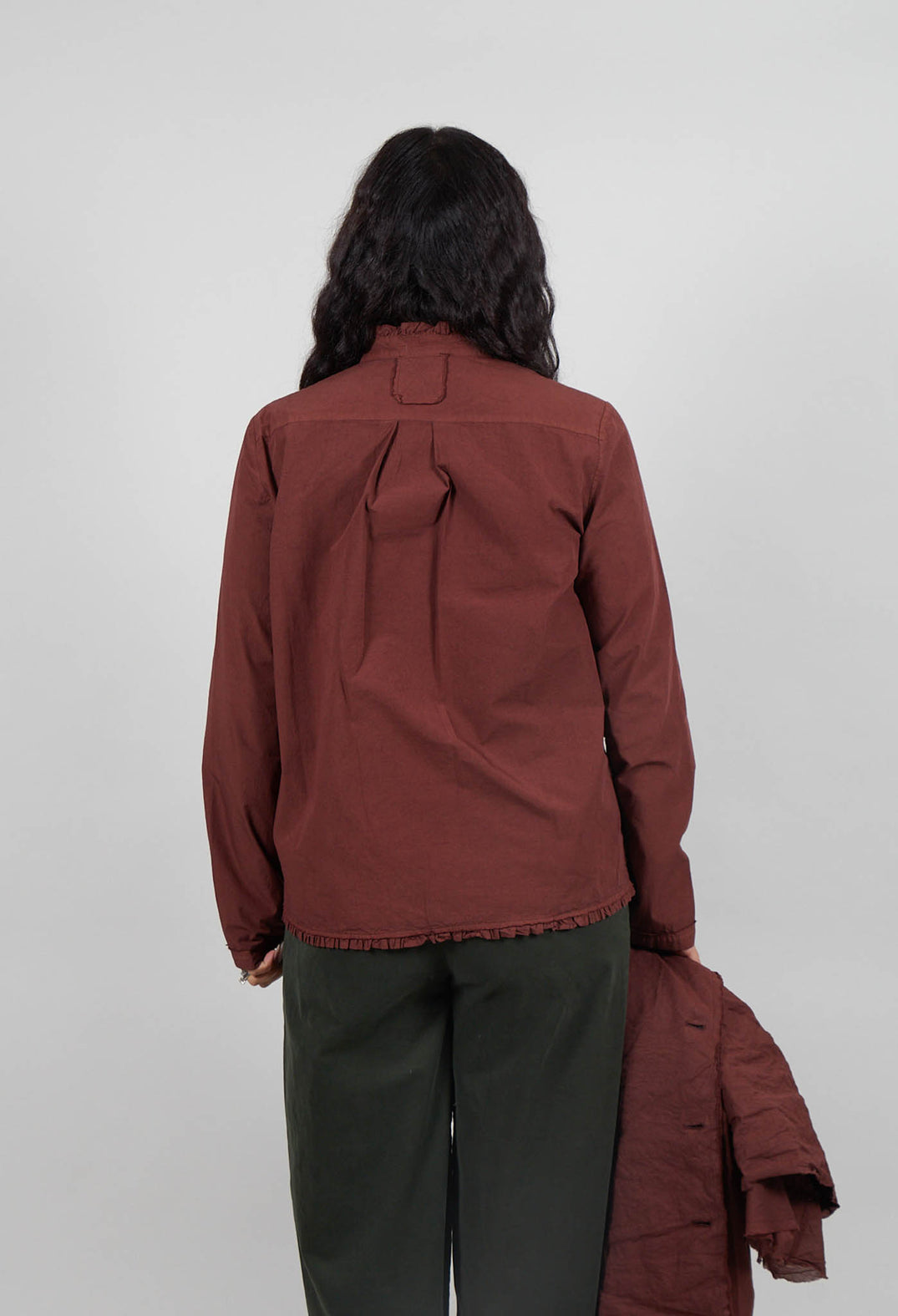 Shirt with Ruffle Collar in Amarena