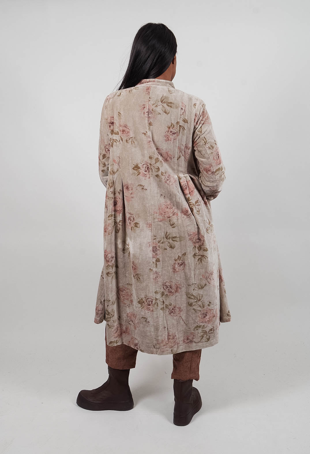 Mae Coat in Velours Ras Fleurs Sauge