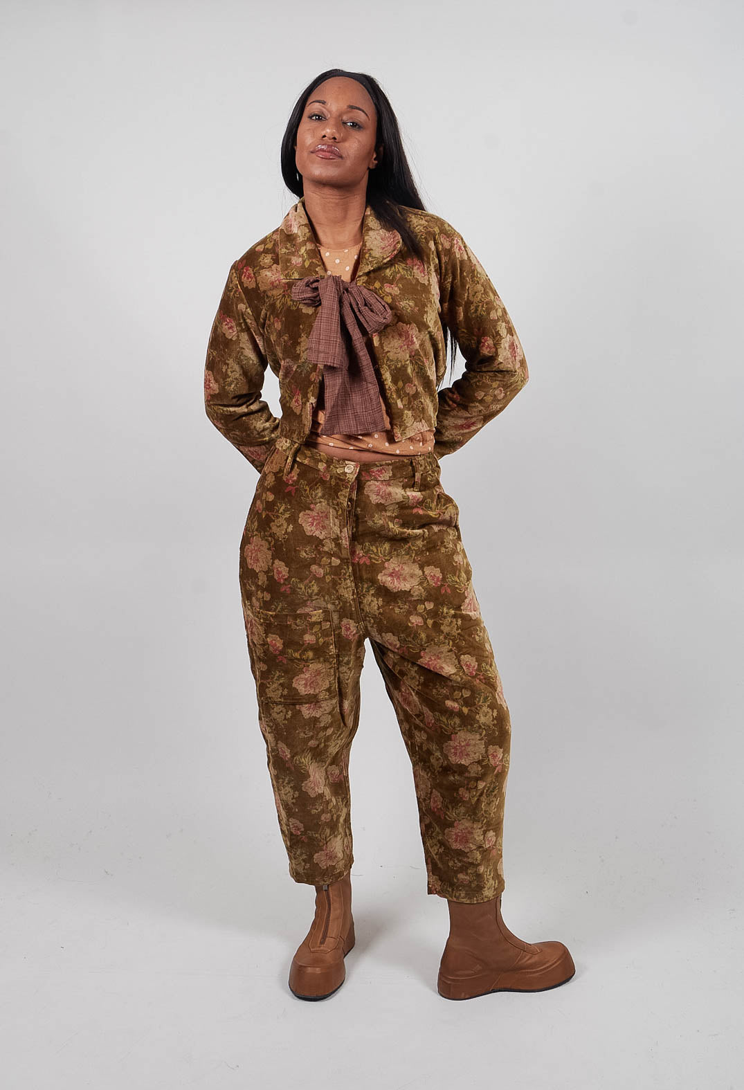 Gaston Trousers in Velours Ras Fleurs Foret