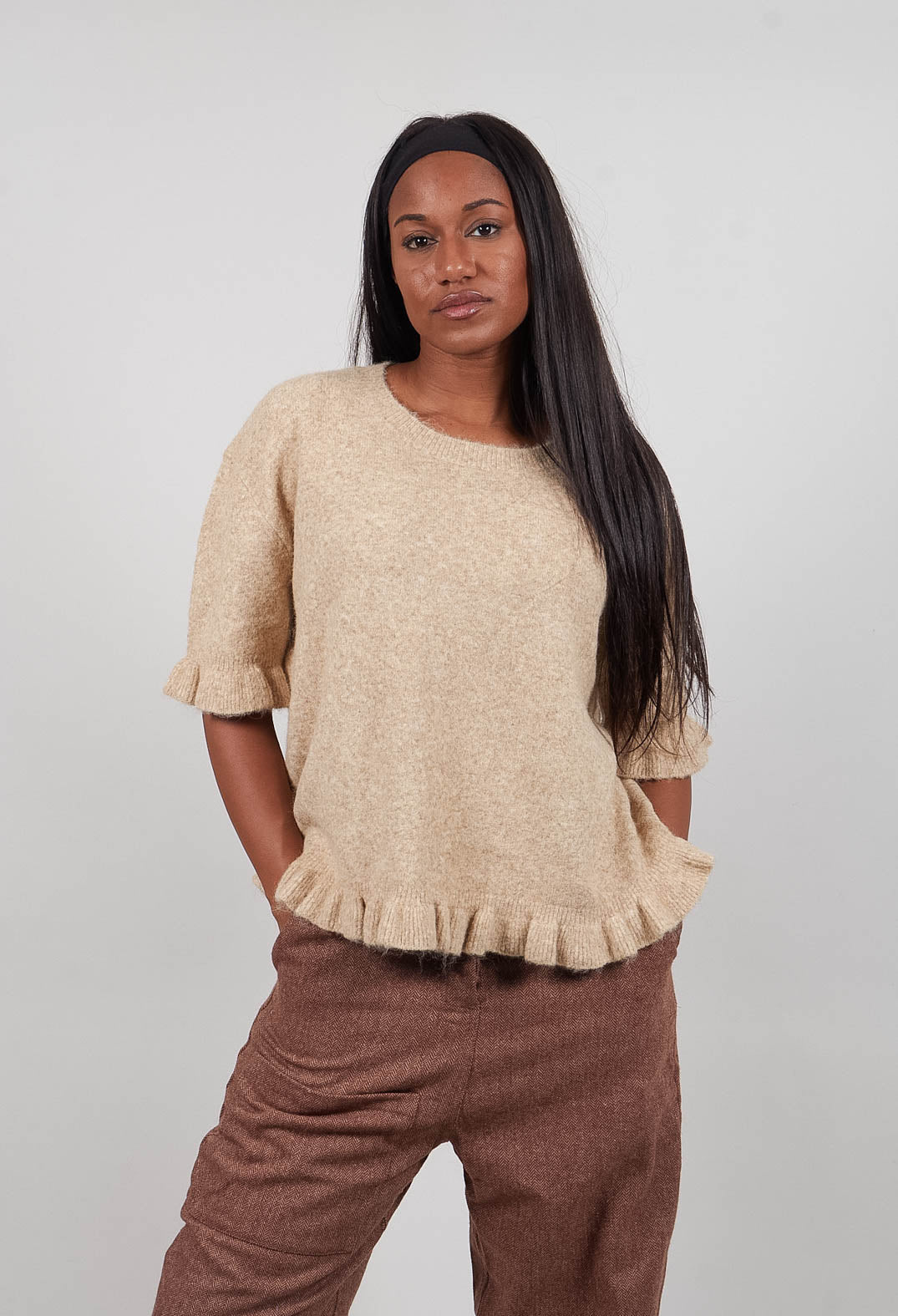 Berthe Pullover in Laine Beige